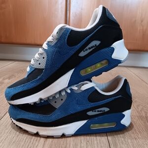 Nike Air Max Men's Blue, Black & White Casual Sneakers